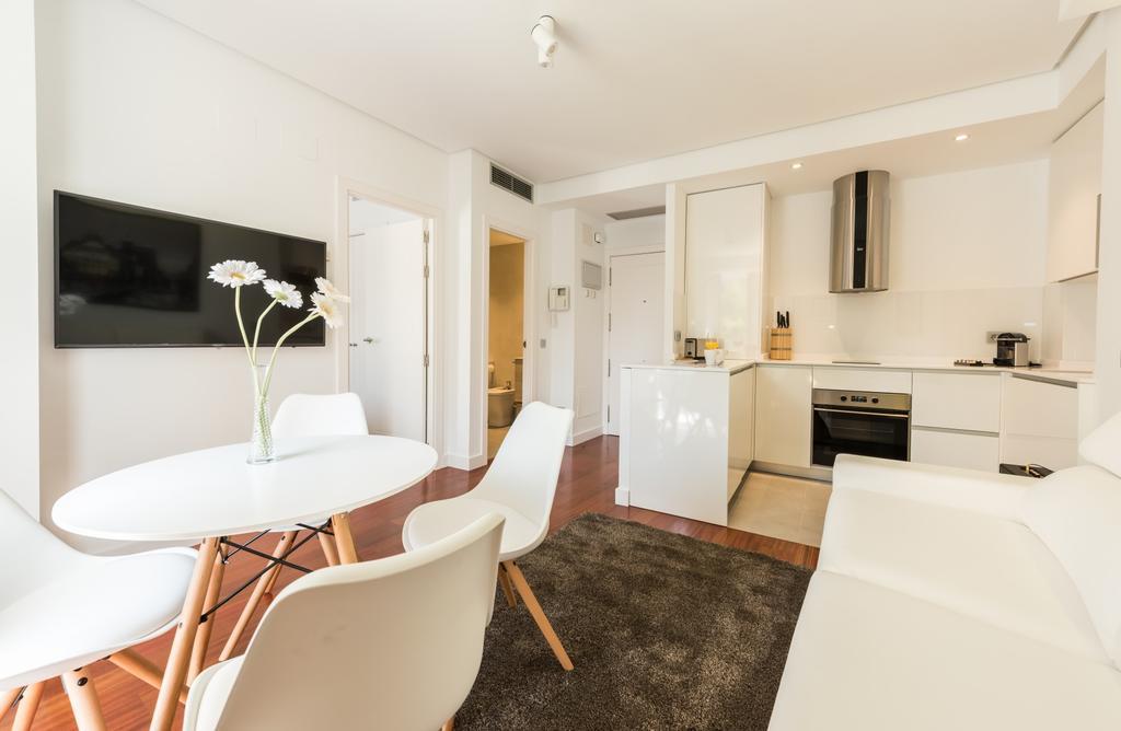 Santa Ana Plaza Daire Madrid Dış mekan fotoğraf